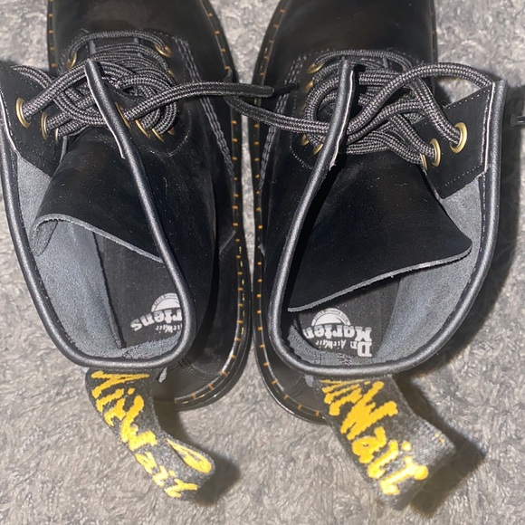 Dr. martens combat boot laceup Zavala PERFECT CONDITION BRAND NEW Womens 9 men 8 - Picture 7 of 8